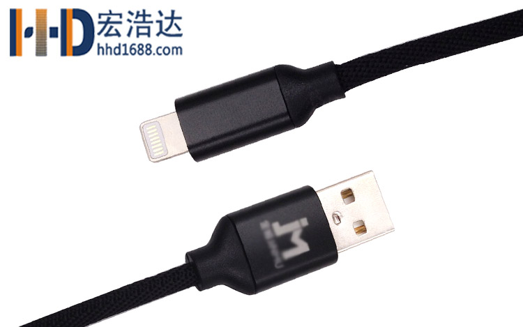 宏浩達(dá)廠家直銷手機(jī)數(shù)據(jù)線鋁合金布紋充電蘋果數(shù)據(jù)線工廠專業(yè)定制 宏浩達(dá)廠家直銷手機(jī)數(shù)據(jù)線鋁合金布紋充電蘋果數(shù)據(jù)線工廠專業(yè)定制